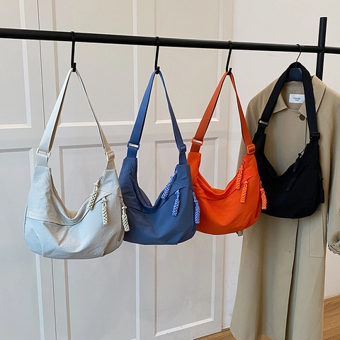 Women Nylon Half Moon Crossbody Bag Casual Dumpling Shape Adjustable Strap Braided Zipper Solid Color Streetwear