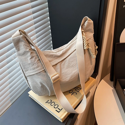 Women Nylon Half Moon Crossbody Bag Casual Dumpling Shape Adjustable Strap Braided Zipper Solid Color Streetwear