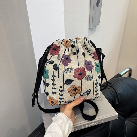 Women's Vintage Jacquard Floral Drawstring Bucket Bag Large Capacity Retro Crossbody Shoulder Bag Literary Fashion Handbag