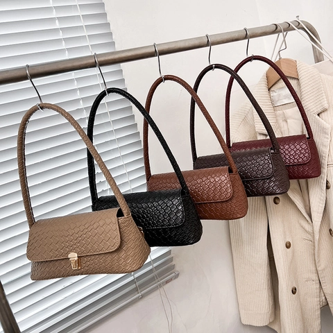 Woven PU Leather Baguette Bag Women Elegant Shoulder Bag Gold Buckle Minimalist Square Bag