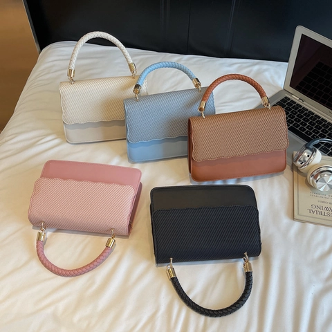 Borsa a Spalla Tracolla da Donna con Manico Intrecciato Minimalista Bordo Ondulato in Pelle PU Borsetta Piccola Quadrata