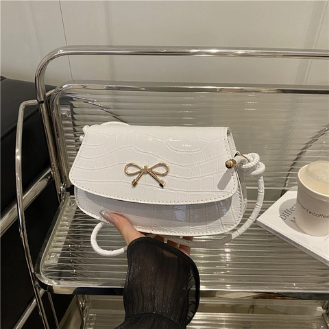 Women Croc Embossed PU Leather Underarm Bag Chic Golden Metal Bow Buckle Retro Solid Color Shoulder Purse
