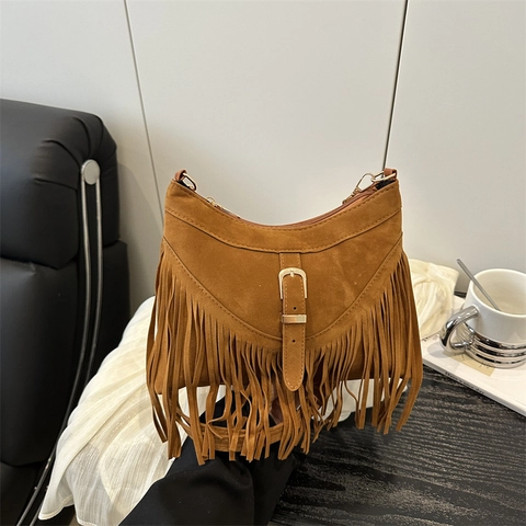 Retro Suede Fringe Shoulder Bag For Women Bohemian Tassel Crossbody Bag With Metal Buckle Zip Closure Casual Hobo Bag