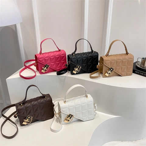 Gewatteerde Schoudertas PU Leer Handvat Crossbody Handtas Met Metalen Slot Ketting Vintage Trendy Voor Dames