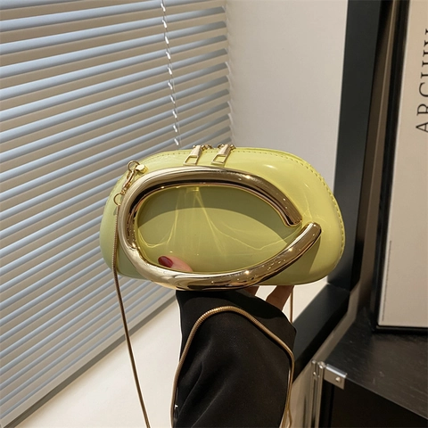 Women Patent Leather Crossbody Bag With Large Metal Handle Gold Chain Strap Retro Evening Party Clutch Small Handbag