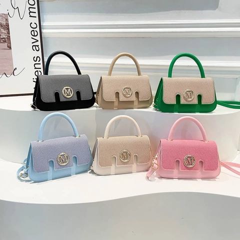 Borsa A Mano In Pelle PU Colori A Contrasto Moda Con Patta Trama Intrecciata Logo M In Metallo Rotondo Borsa A Tracolla Donna
