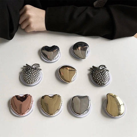 Impugnatura Magnetica Per Telefono Metallo Forma Cuore Fragola Retrattile Texture Specchio Supporto Scrivania