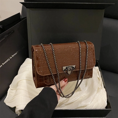 Borsa A Spalla Da Donna In Pelle PU Con Motivo Coccodrillo Piccola Borsa Quadrata Vintage Con Catena In Metallo Chiusura
