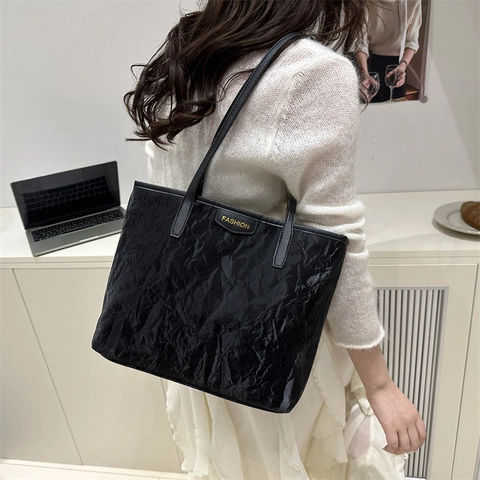 Sac Fourre-tout Pour Femmes Texture Plissée Grande Capacité Sac À Main Minimaliste En Cuir Synthétique Chic