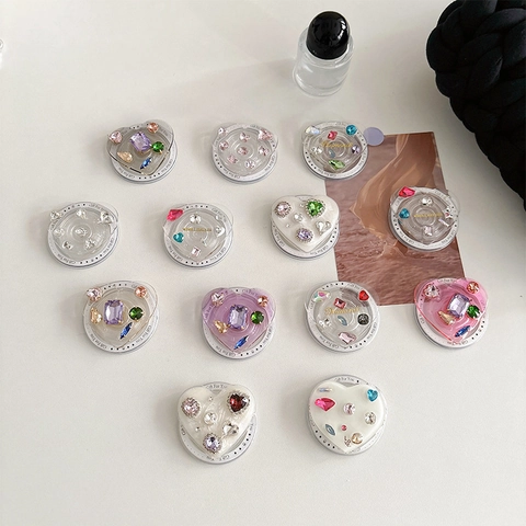 Magnetic Phone Grip Heart Shape Colorful Rhinestone Gemstone Plastic Expandable Stand Desktop Holder Universal Accessory