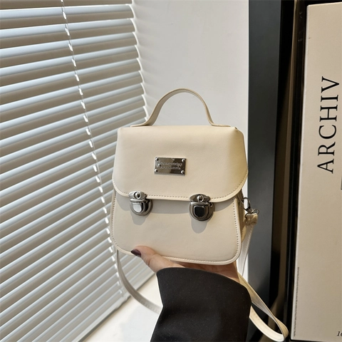 Vintage PU Leder Messenger Tasche Für Damen Strukturierte Klappen Umhängetasche Mit Doppelten Metallschnallen Handtasche