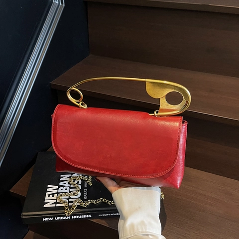 Women Trendy Paperclip Handle Shoulder Bag 2025 Spring Gold Safety Pin PU Leather Chain Crossbody Small Square Bag
