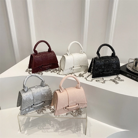 Mini Borsa a Tracolla da Donna in Pelle PU Goffrata a Forma di Clessidra Cinturino a Catena Casual Moda Piccola Borsa Quadrata