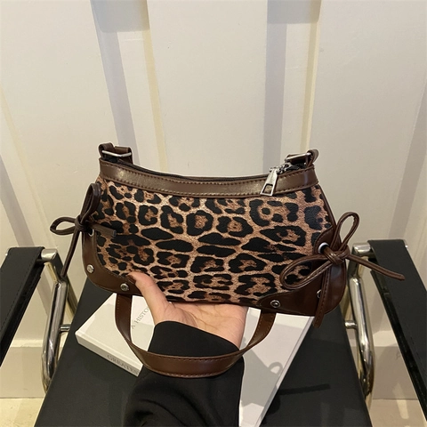 Borsa A Spalla Sottobraccio Donna Pelle PU Stampa Leopardata Fiocco Borchie Argento Mezzaluna Moda