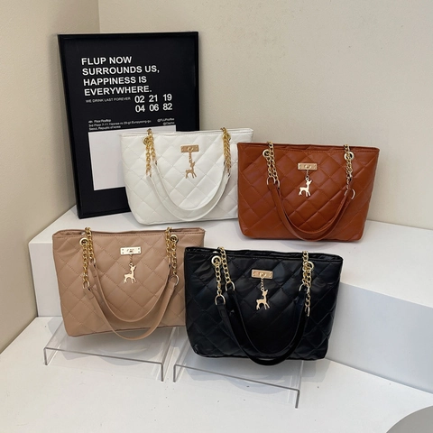 Women Fashion Diamond Quilted Tote Bag PU Leather Shoulder Bag With Gold Chain Strap And Deer Pendant Large Capacity