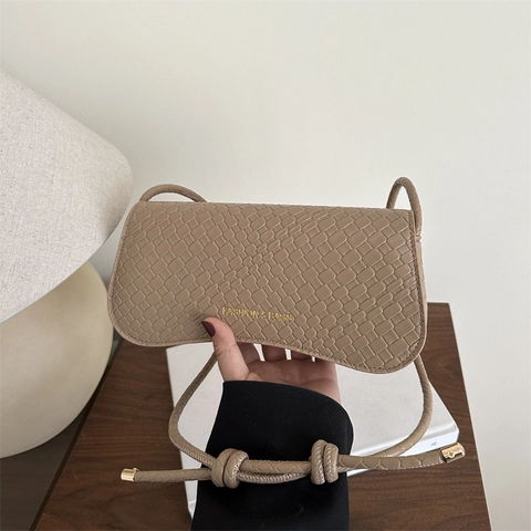 Minimalist Women Shoulder Bag PU Leather Woven Texture Underarm Bag Fashion Letters Print Knot Strap Crossbody Bag Handbag Casual