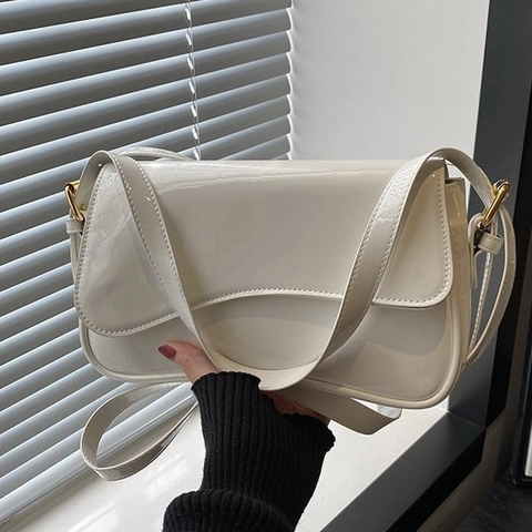 Shiny Patent Leather Crossbody Bag For Women Minimalist Handbag With Flip Cover Magnetic Closure Fashion Chic