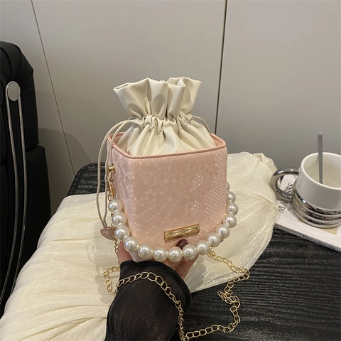 Borsa a Tracolla Donna in Pelle PU con Motivo Serpente Manico di Perle Borsa a Secchiello con Coulisse Catena d'Oro