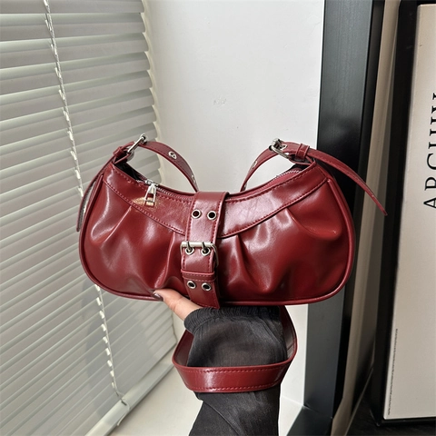 Vintage Pleated PU Leather Underarm Bag For Women Retro Large Capacity Shoulder Bag With Metal Belt Buckle Chic Motorcycle Style Handbag