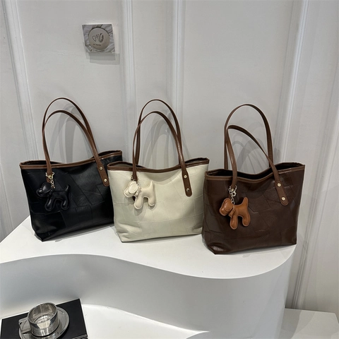 Kontrastfarbe Patchwork Tote Bag Große Kapazität PU Leder Schultertasche Für Damen Mode Handtasche Mit Welpen Anhänger