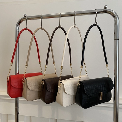 Vintage Crocodile Pattern PU Leather Shoulder Bag For Women Fashion Gold Buckle Chain Underarm Square Bag Street Style
