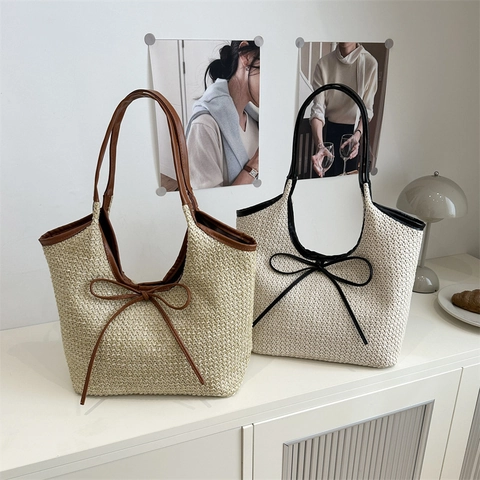 Sac à Épaule Tressé Grande Capacité pour Femmes Casual Sac Cabas en Paille Avec Noeud Décor pour Bureau Navette Vacances