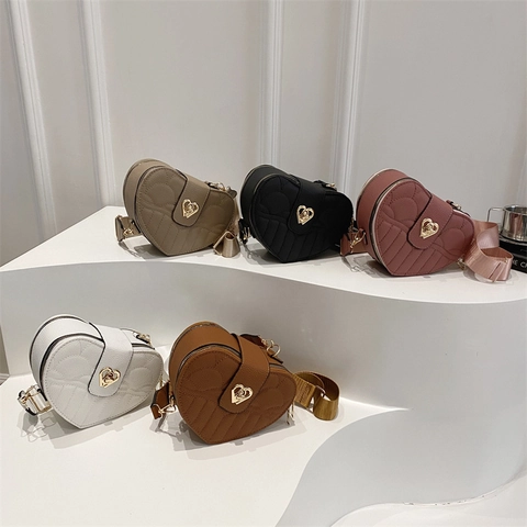 Heart Shaped Women Crossbody Bag Litchi Pattern PU Leather Quilted Shoulder Bag With Wide Strap And Gold Lock