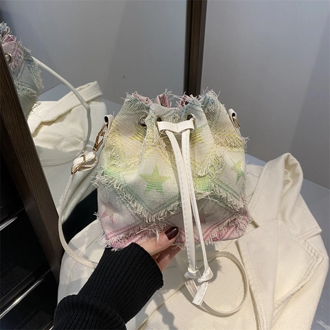 Women Denim Checkerboard Star Bucket Bag Drawstring Frayed Tassel Shoulder Crossbody Bag Large Capacity Casual Handbag
