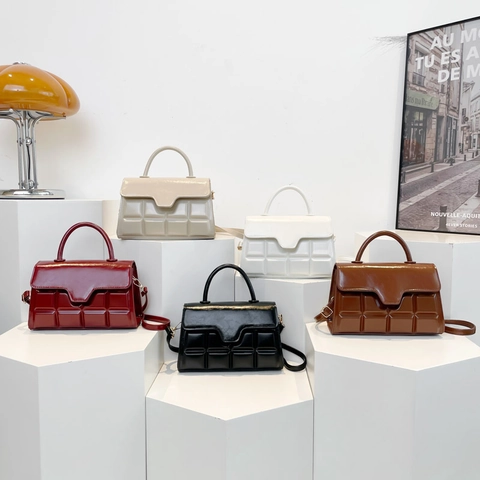 Borsa Quadrata Piccola in Pelle PU Lucida di Moda Con Goffratura a Blocchi di Cioccolato Borsa a Mano Casuale da Donna