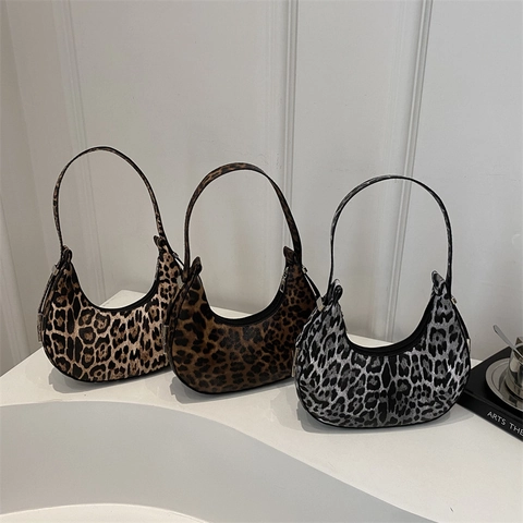 Mode Leopardenmuster Halbmond Hobo Tasche Für Damen Streetwear PU Leder Achseltasche Schultertasche Chic Reißverschluss Handtasche