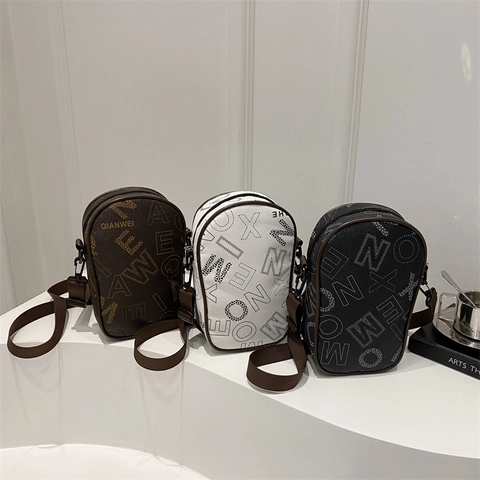 Women Fashion PU Letter Print Crossbody Bag Street Style Small Square Mini Shoulder Bag With Adjustable Strap Zipper Top