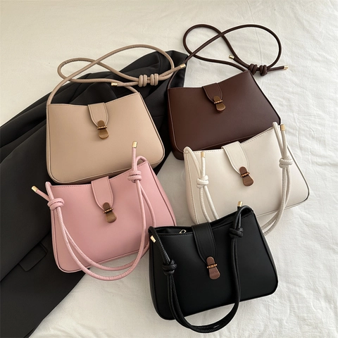 Damen Minimalistische Halbmond Tasche PU Leder Retro Fashion Schultertasche Mit Metallschnalle Knotenband Hobo Crossbody Bag