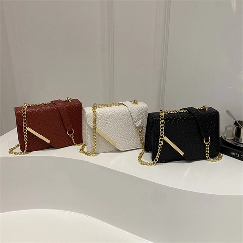 Women Shoulder Bag Woven Texture PU Leather Gold Chain Strap Crossbody Small Square Flap Purse Elegant Fashion Handbag