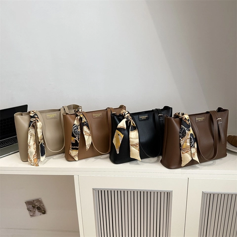 Dames Retro PU Lederen Tote Bag Grote Capaciteit Forens Kantoor Schoudertas Met Decoratieve Satijnn Sjaal Eenvoudig