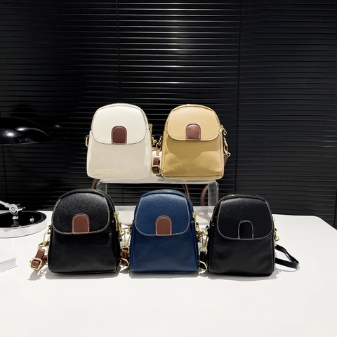 Women Small Crossbody Bag PU Leather Litchi Grain Mobile Phone Purse Trendy Square Shoulder Bag Adjustable Strap Zipper Closure