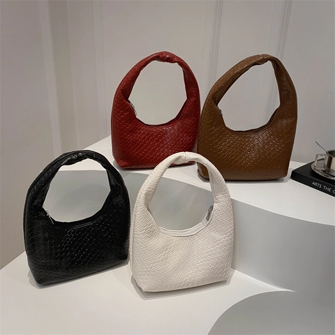 Woven Underarm Bag For Women Chic PU Leather Knotted Handle Hobo Shoulder Bag Minimalist Street Style Chic Tote