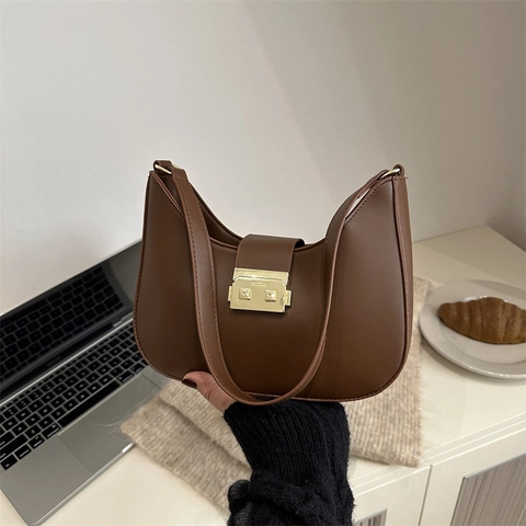 Bolso de Axila de Media Luna con Diseño de Nicho para Mujer Moda Retro de Cuero PU Bolso de Hombro Color Sólido Hobo Hebilla Dorada