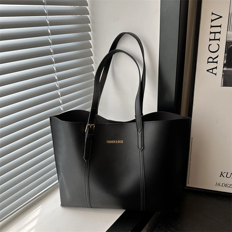 Women PU Leather Tote Bag Large Capacity Shoulder Handbag With Inner Pouch Retro Commuting Minimalist Letter Print