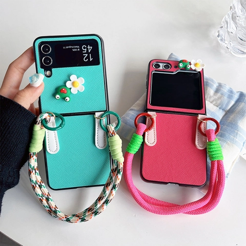 Foldable Phone Case With Braided Hand Strap Cute 3D Frog Daisy Flower Faux Leather Texture Trendy For Women