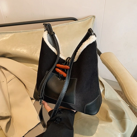 Borsa A Spalla Retrò In Velluto A Coste E Finta Lana Di Agnello Patchwork Tote Con Bottone In Corno Di Legno Grande Capacità Inverno Donna