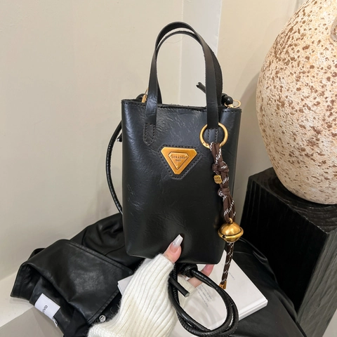 Vintage Mini Tote Bag PU Leather Triangle Plaque Crossbody Shoulder Purse For Women Street Fashion Handbag