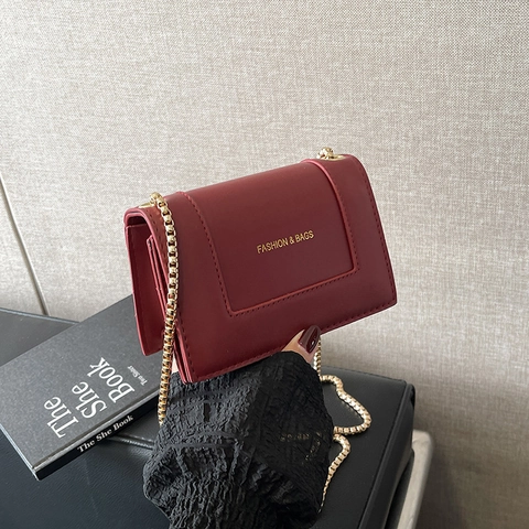 Women Retro PU Leather Small Square Bag With Chain Strap Letter Print Fashion Flap Shoulder Crossbody Bag Handbag