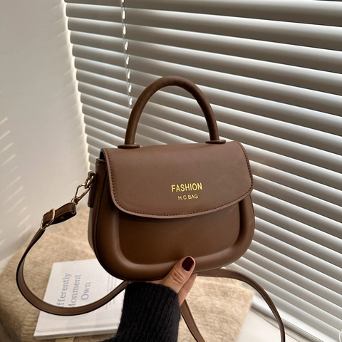 Borsa a Sella da Donna Retro in Pelle PU Design di Nicchia Chiusura Magnetica Borsa a Mano Tracolla Crossbody Elegante