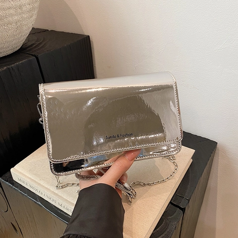 Women Shiny PU Leather Shoulder Bag Retro Small Square Crossbody Bag With Chain Strap Mirror Patent Leather Handbag