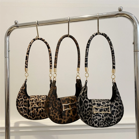 Women Leopard Print Underarm Bag PU Leather Half Moon Hobo Shoulder Purse With Gold Buckle Retro Trendy Handbag