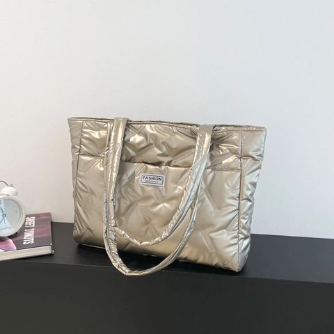 Borsa Tote Imbottita Trapuntata Metallica Grande Capacità Borsa A Spalla Puffer Per Donna Moda Pendolare