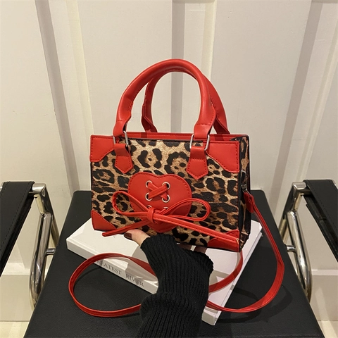 Women Leopard Print PU Leather Crossbody Bag Heart Shaped Bow Decoration Retro Handbag Trendy Shoulder Purse With Top Handle