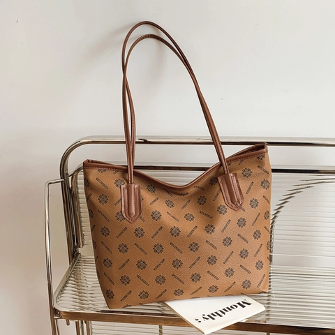 Women Monogram Print Tote Bag Large Capacity PU Leather And Polyester Retro Vintage Style Shoulder Handbag For Daily Commute