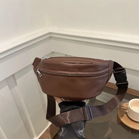 Sac Banane À La Mode En Cuir PU Sac Poitrine Décontracté Avec Sangle Réglable Style Simple Pour Les Voyages