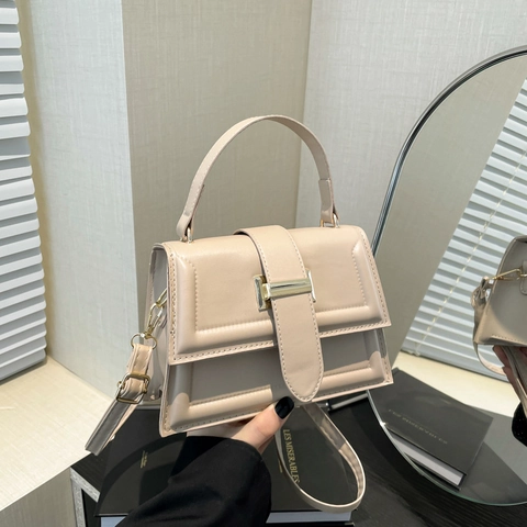 Minimalistische Damen Umhängetasche Aus PU Leder Mit Metallschnalle Schicke Pendler Quadratische Handtasche Mit Griff